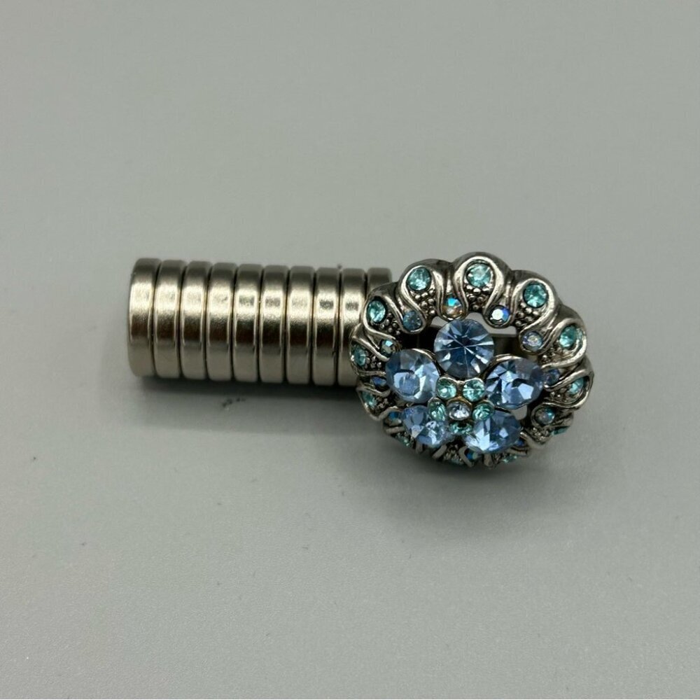 Blue Rhinestone Floral Cocktail Ring Adjustable Silver Tone - Picture 4 of 9